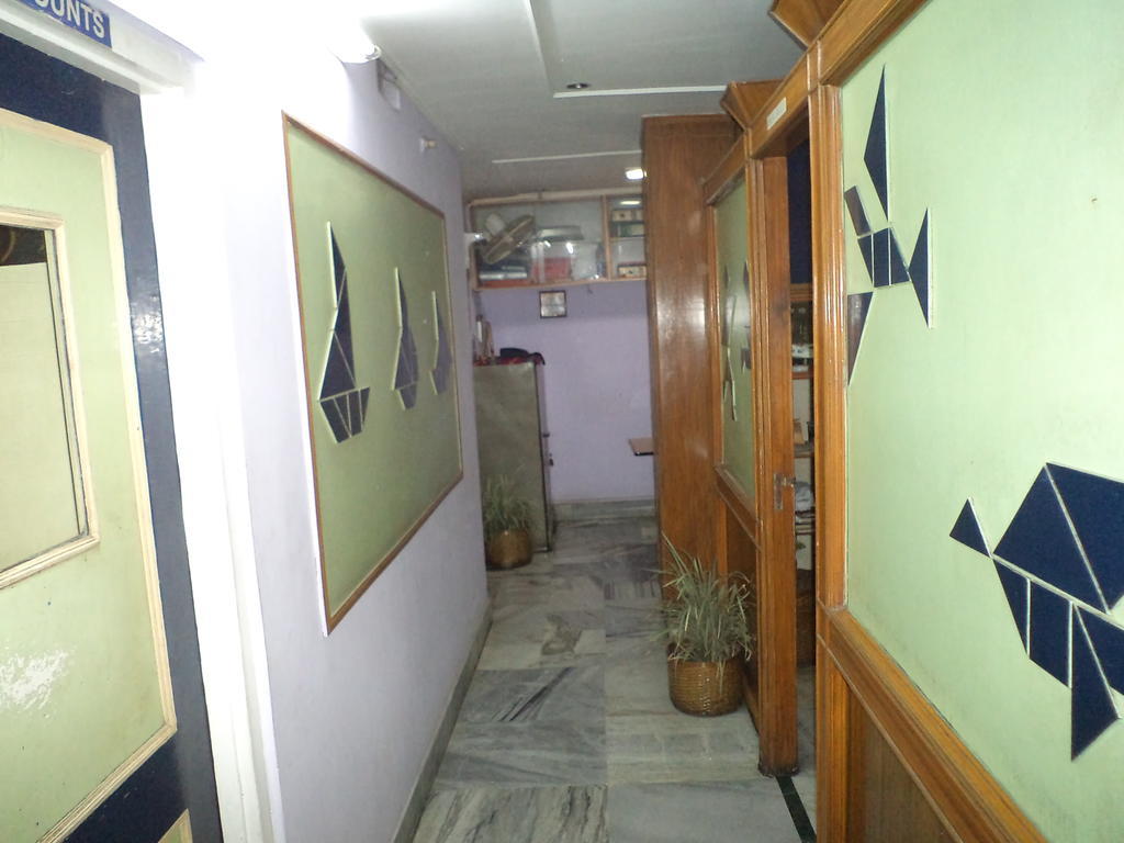 Hotel Mahalaxmi Indo Myanmar Guwahati Buitenkant foto