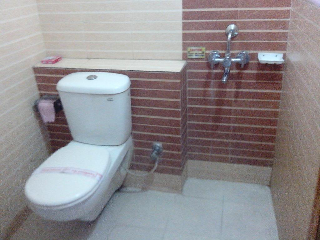 Hotel Mahalaxmi Indo Myanmar Guwahati Kamer foto