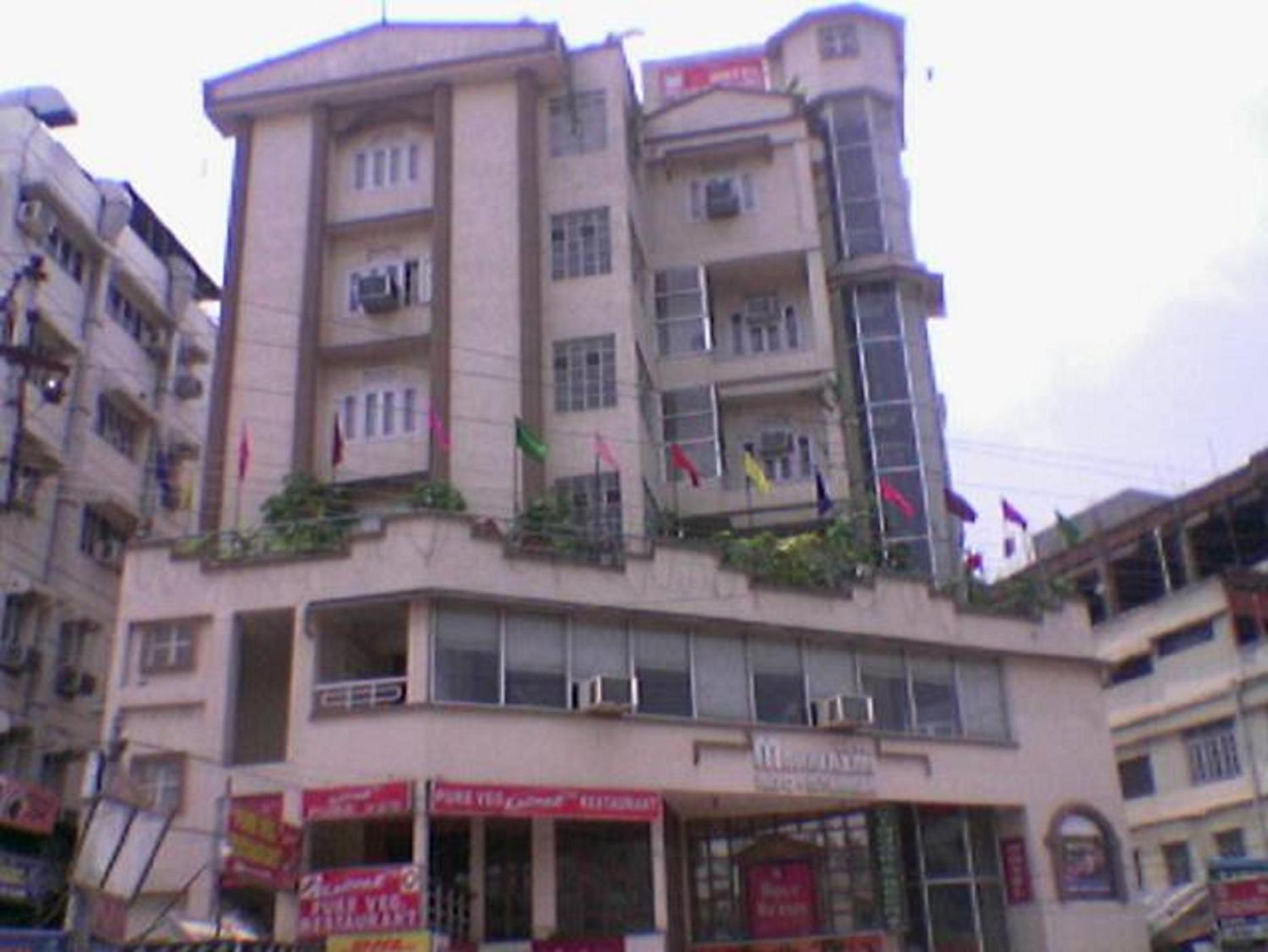 Hotel Mahalaxmi Indo Myanmar Guwahati Buitenkant foto
